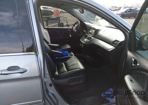 2009 Honda Odyssey Touring z USA, uszkodzony, nr VIN 5FNRL38959B020293